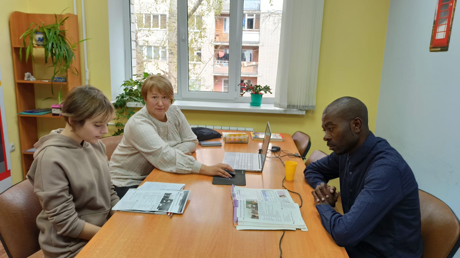 Гость в "Диалоге"